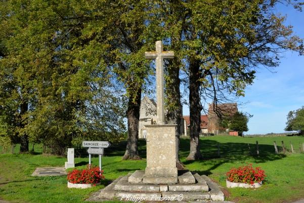 Croix de Meauce – Calvaire du village un patrimoine