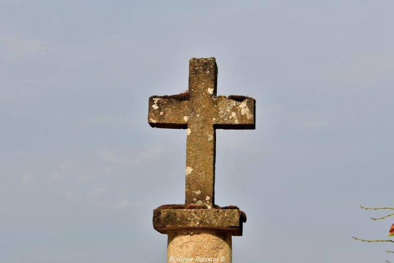 croix de Mouron sur Yonne