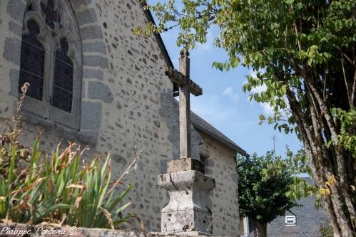 Croix de Planchez – Patrimoine vernaculaire