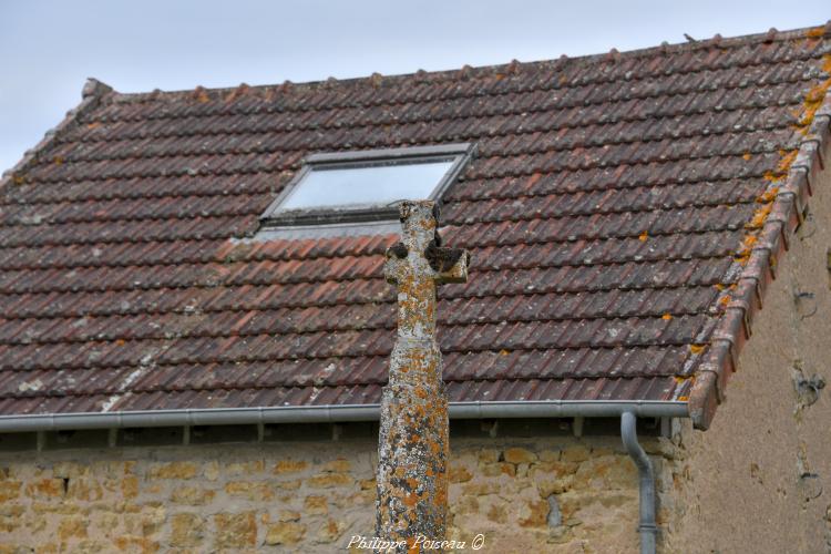Croix de Saint-Péraville