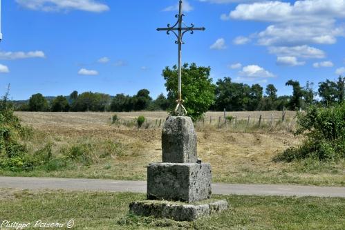 Croix de Valentinges Nièvre Passion