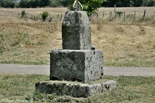 Croix de Valentinges Nièvre Passion