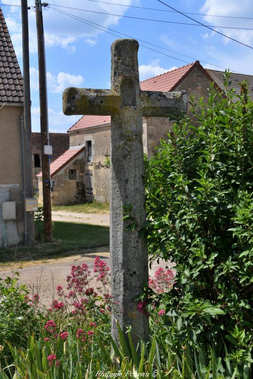 La croix de Villaine