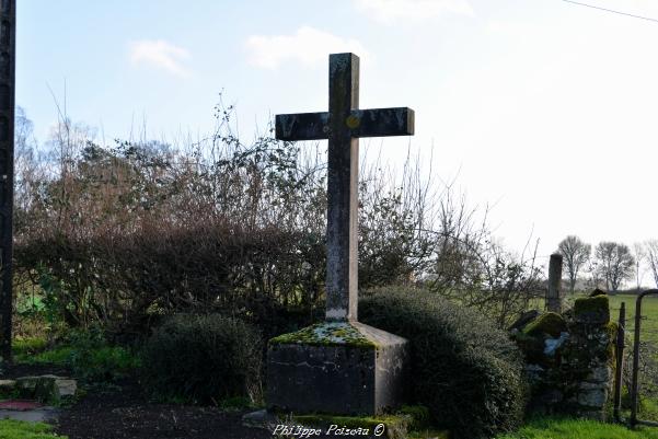 Croix de Vitry Laché un patrimoine vernaculaire de Vitry-Laché