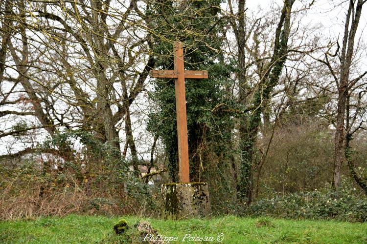 La croix sur la route d'Anthien