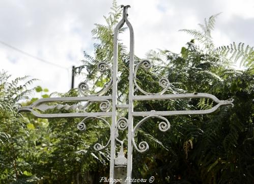 Croix de carrefour de Fâchin un patrimoine vernaculaire