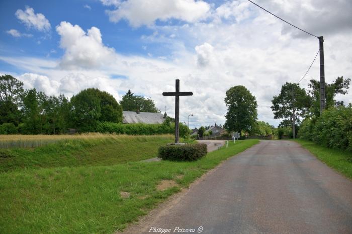 Croix de carrefour de Saint-Révérien un patrimoine.