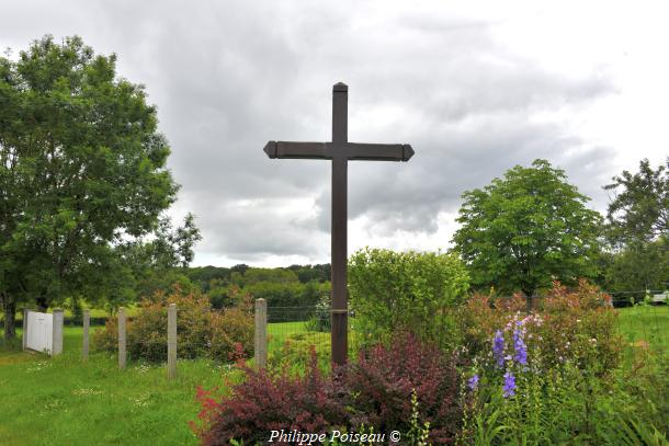 Croix de carrefour de Tintury un beau patrimoine