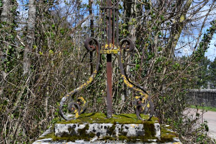 Croix de jubilé de Clamecy