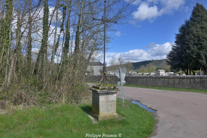 Croix de jubilé de Clamecy