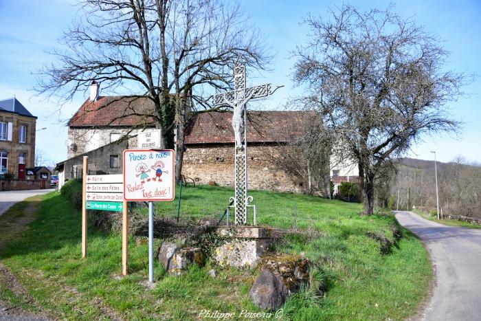 Crucifix de Saint André en Morvan