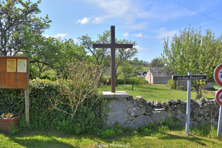 La croix de la rue Beugnon un patrimoine