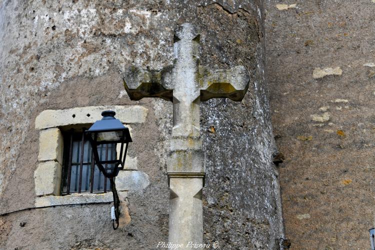 Croix du carrefour de Flez-Cuzy