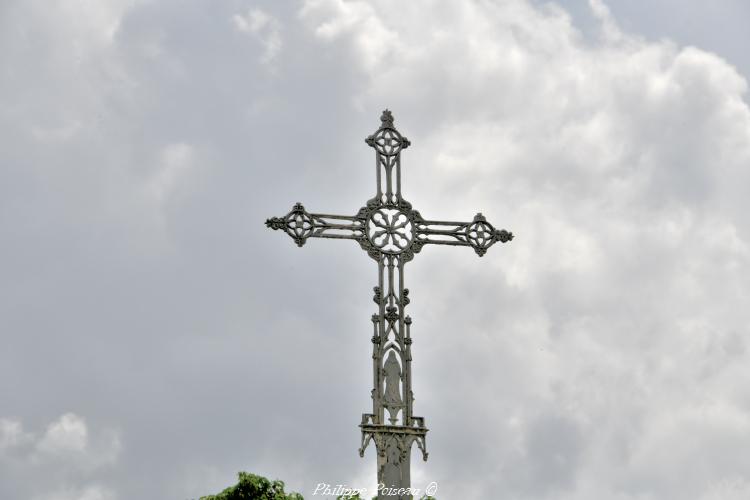 Croix de Le-Petit-Davion