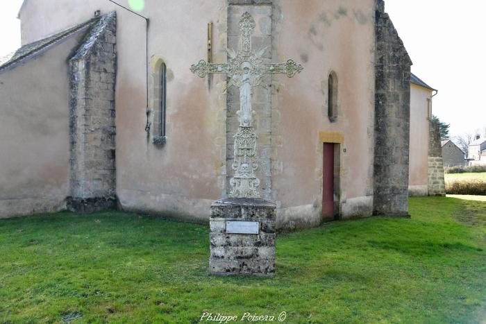 Croix de l'église de Saint-Franchy