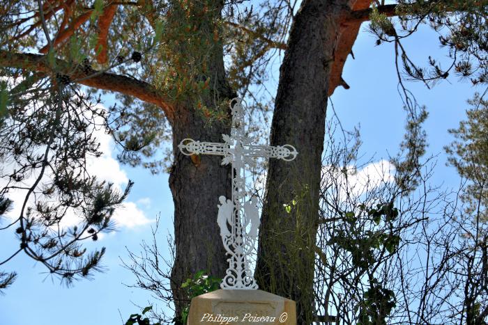 Croix de mission de « La Vente » un beau patrimoine