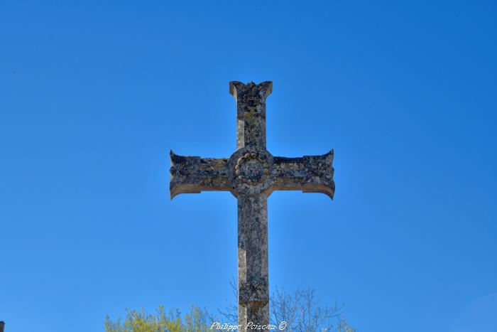 Croix monumentale du Cimetière de Ternant
