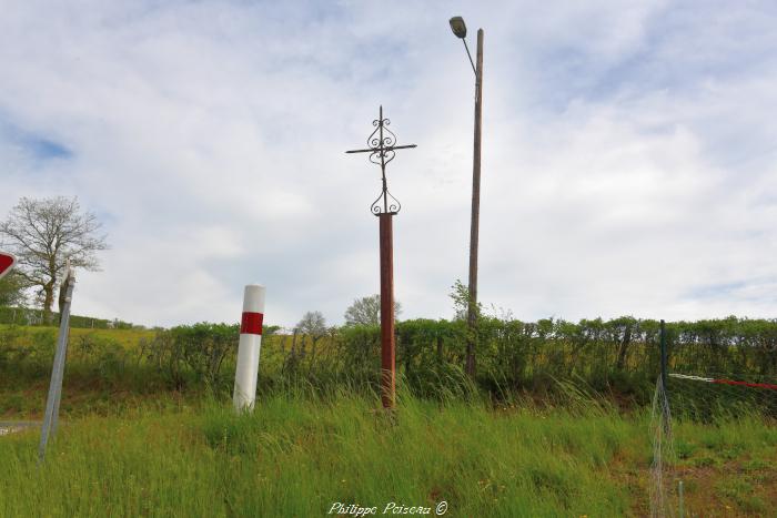 Croix du Moulin de Certaines un patrimoine