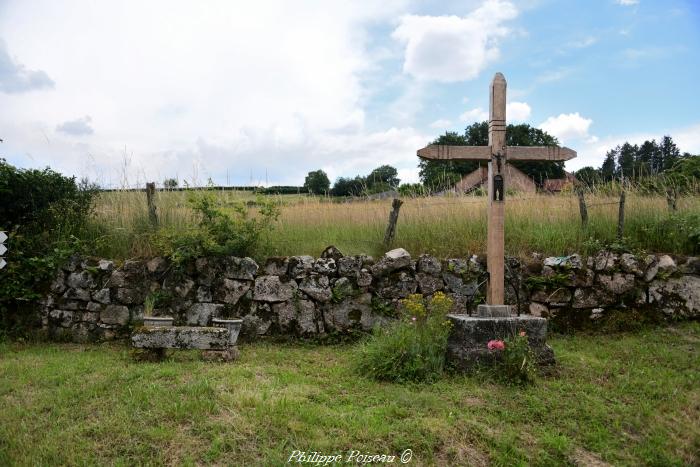 Croix du carrefour de Créteuil