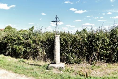 Croix du carrefour de La Coudraye un petit patrimoine