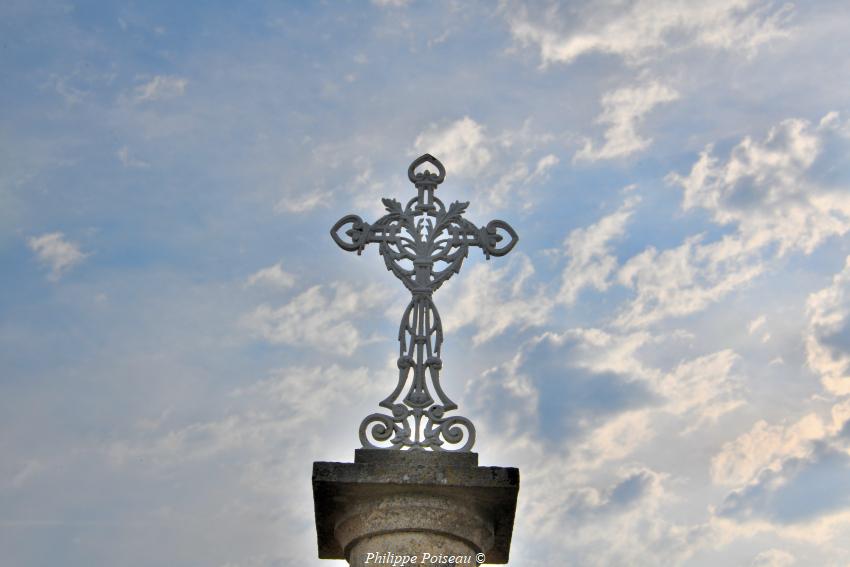 croix du cimetière de Mouron sur Yonne
