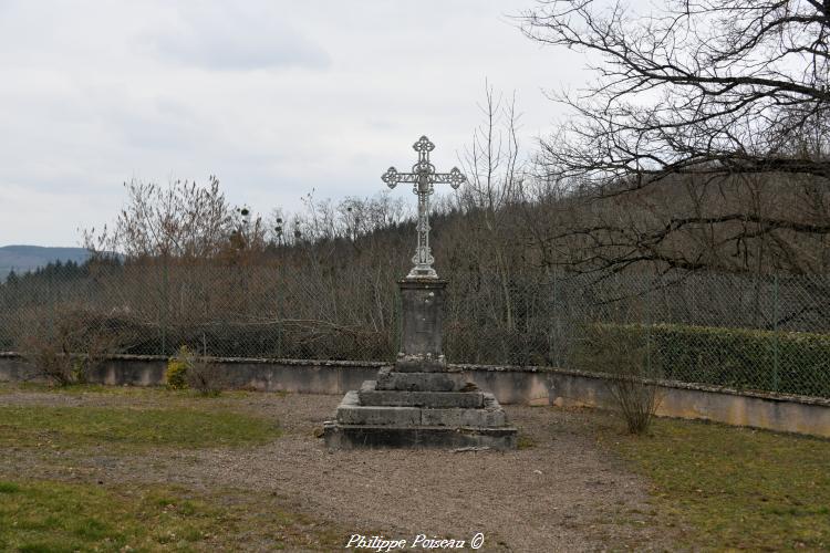 Croix du cimetière de Gacogne un patrimoine