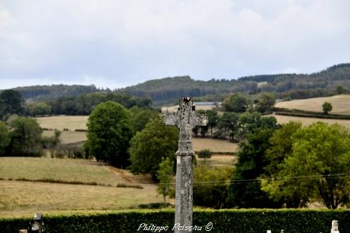 Croix du cimetière d'Ouroux