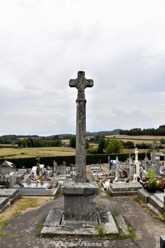 Croix du cimetière d'Ouroux