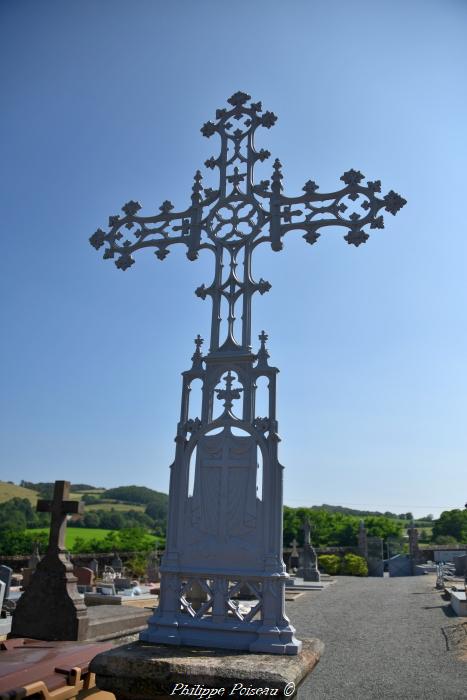 Croix du Cimetière de Millay