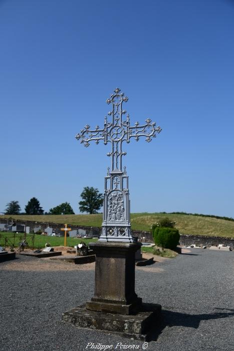Croix du Cimetière de Millay