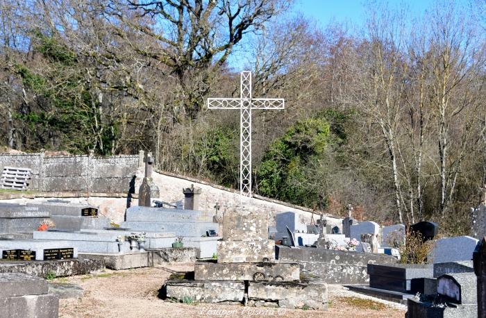 Croix du cimetière de Saint-Franchy 