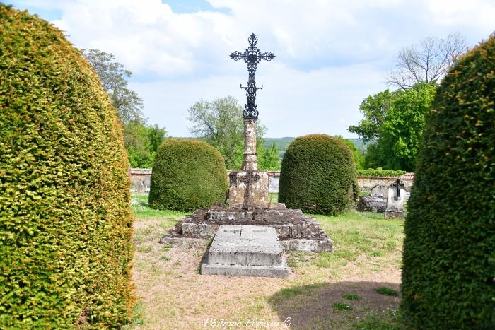 Croix du cimetière de Sainte-Marie un patrimoine