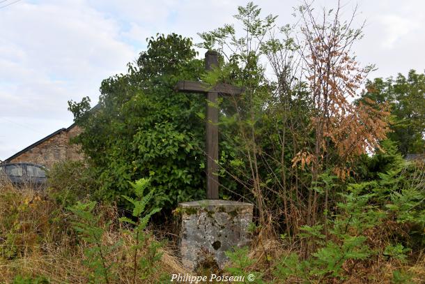 Croix du hameau de Hachez 