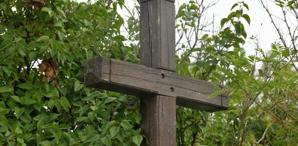 Croix du hameau de Hachez