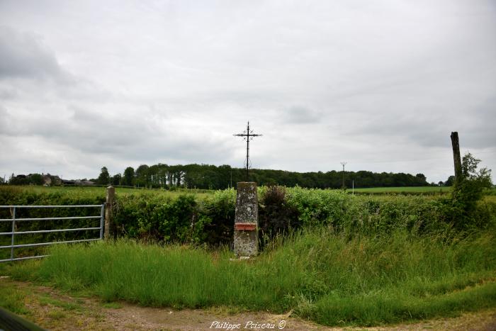 Croix du hameau de Prélichy