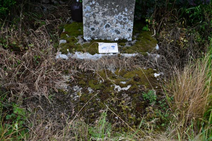 Croix du hameau de Prélichy