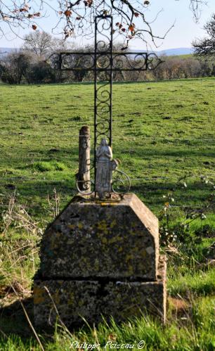 Croix du lieu dit