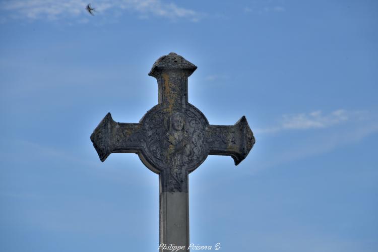 Croix du pont de Châtillon-en-Bazois