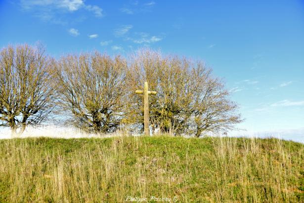 Croix de Corvol d'Embernard
