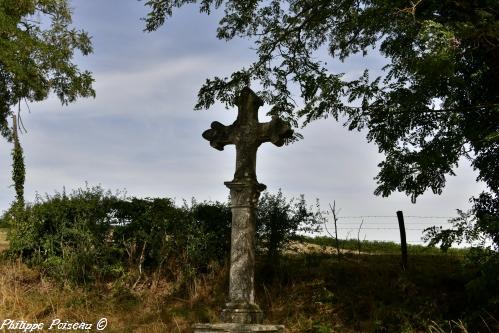 Croix monumentale de Valentinges