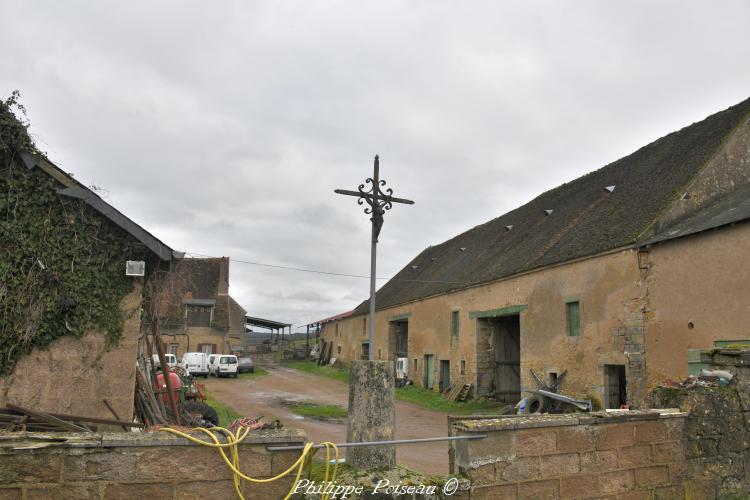 Le petit crucifix d'Auxois