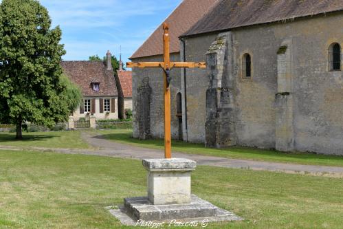 Crucifix de Balleray un patrimoine vernaculaire