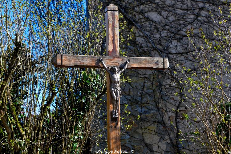 Crucifix de Certaines un beau patrimoine