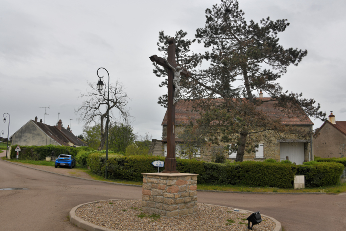 Le Crucifix de Dirol un beau patrimoine