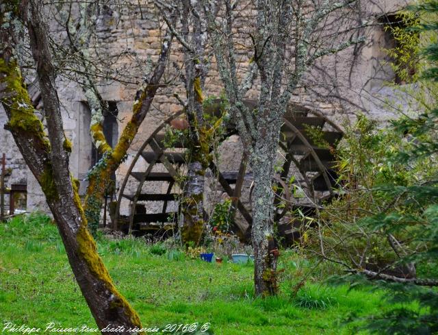 Le moulin du plan d'eau de Prémery