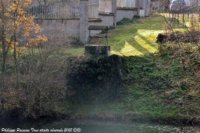 Puits de Marigny sur Yonne Nièvre Passion