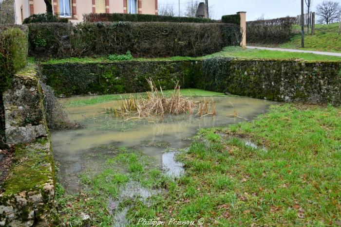 Crot du hameau de Vaux