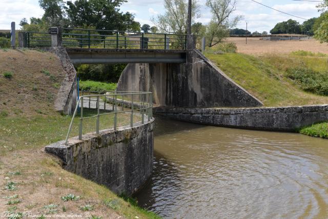 Les cinq ponts de "Mingot"