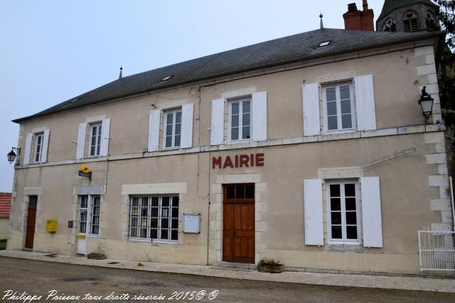 La Mairie du village de Livry