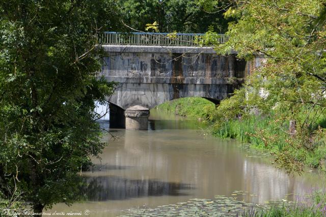 Les cinq ponts de Mingot Nièvre Passion